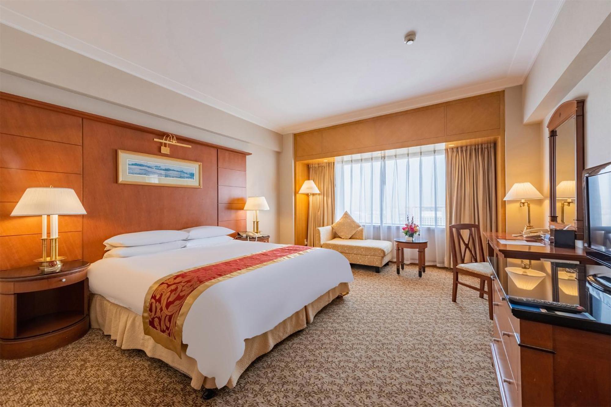 Ruishi Hotel Dalian Bagian luar foto